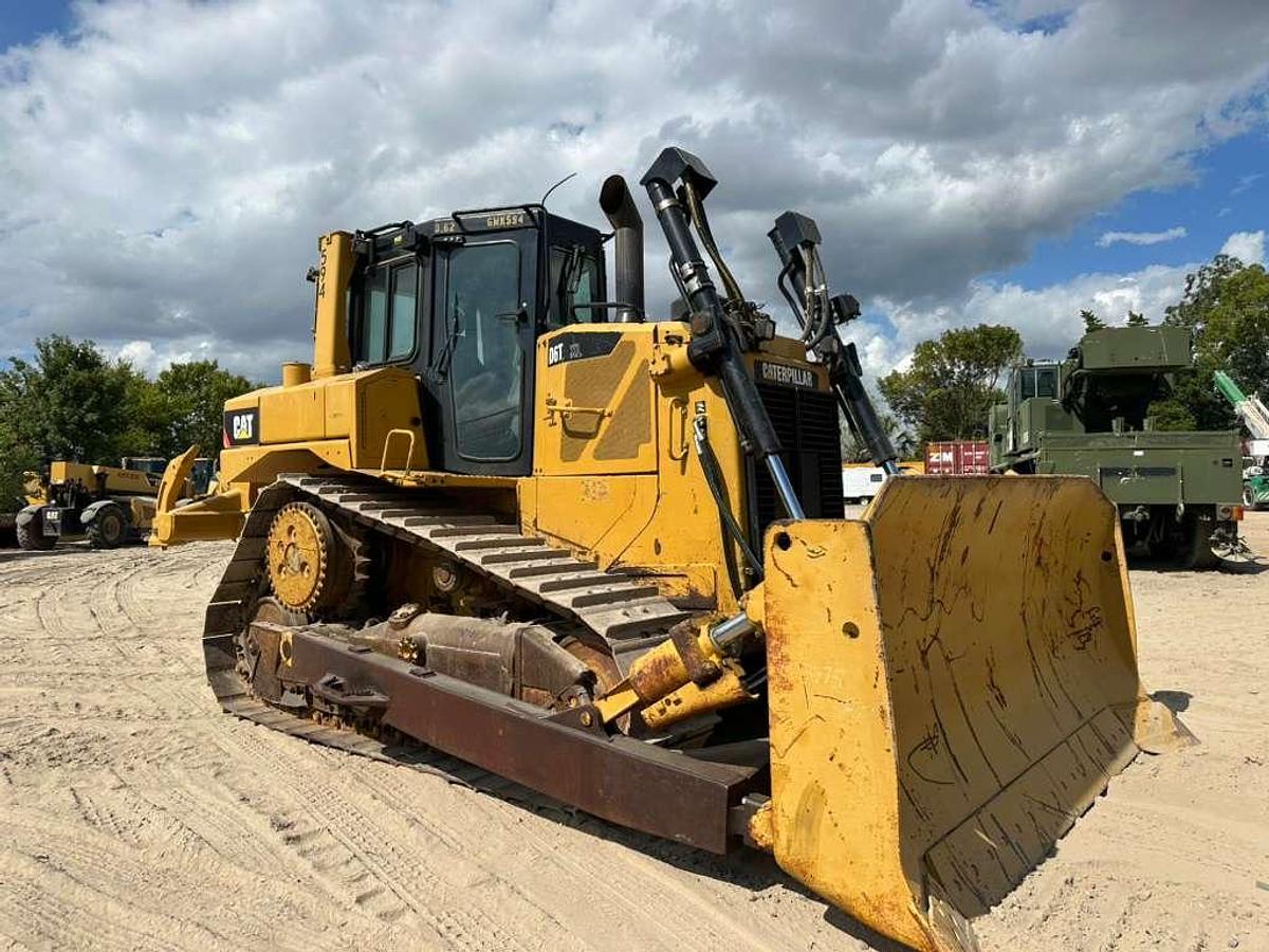 Used 2014 CATERPILLAR D6T XL