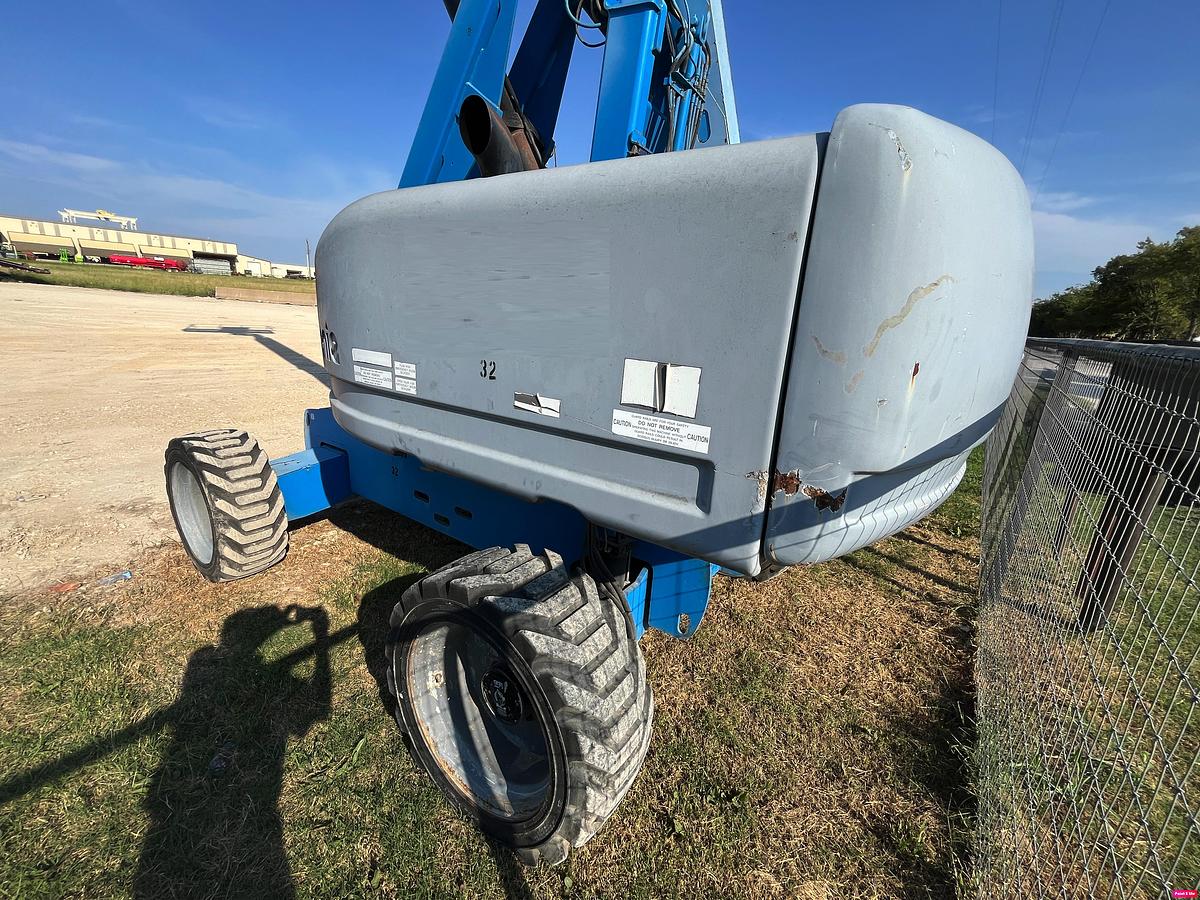 Used 2008 GENIE S-65