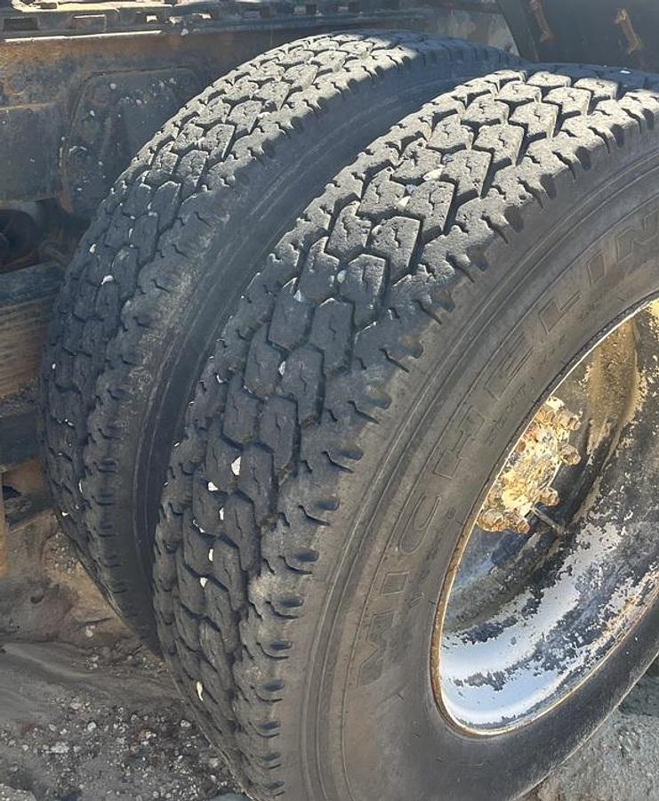 Used 1988 FORD LTL-9000