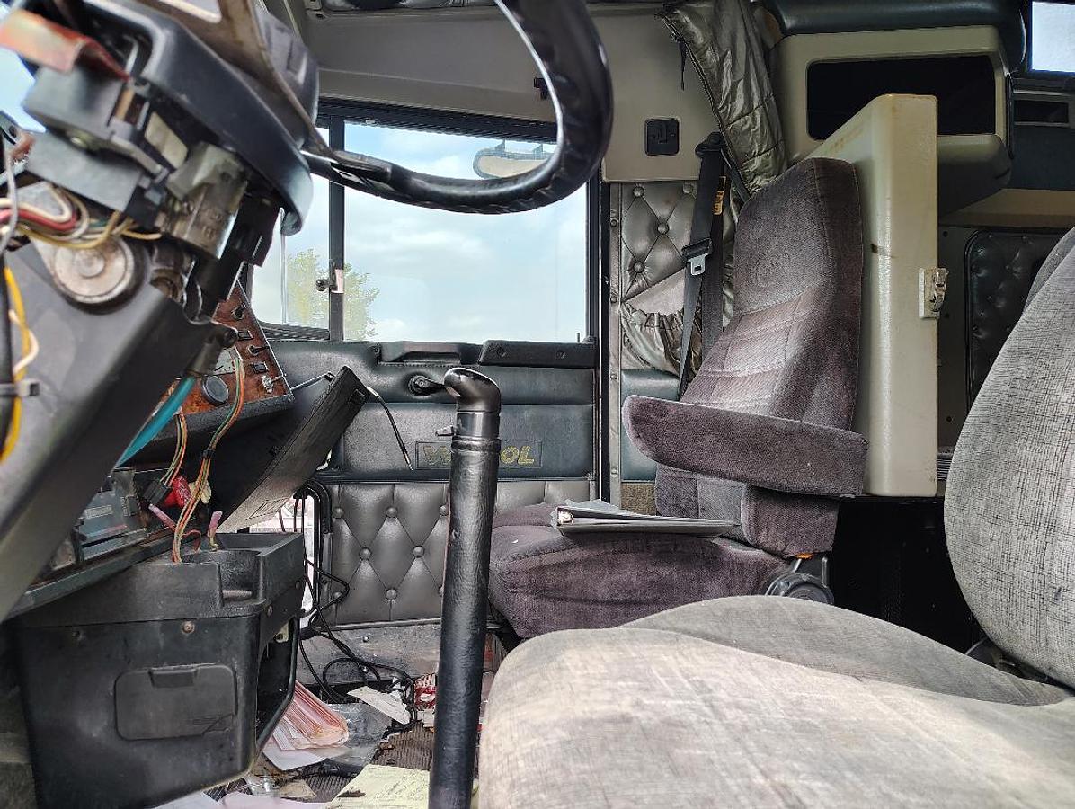 Used 1999 KENWORTH W900L