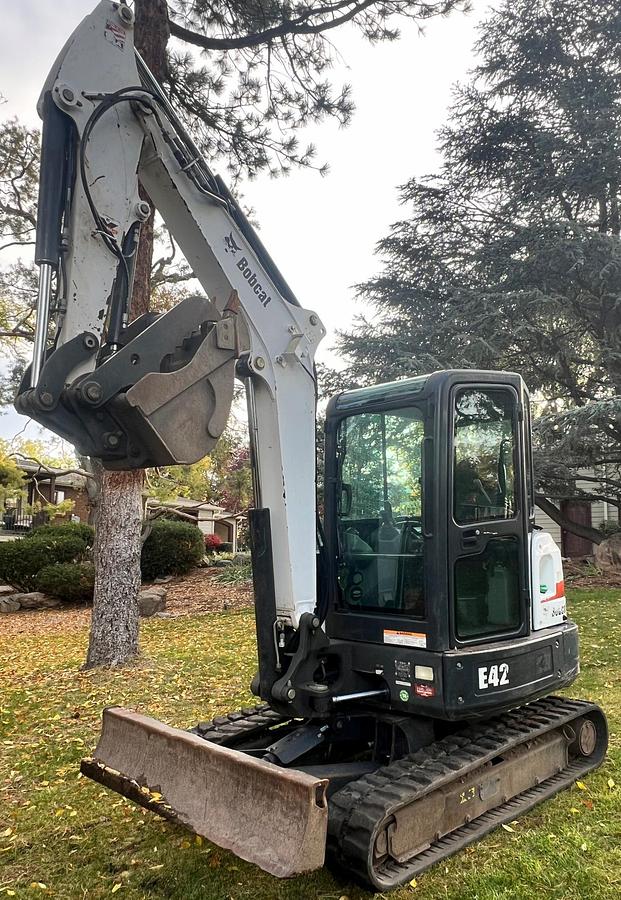 Used 2015 BOBCAT e42
