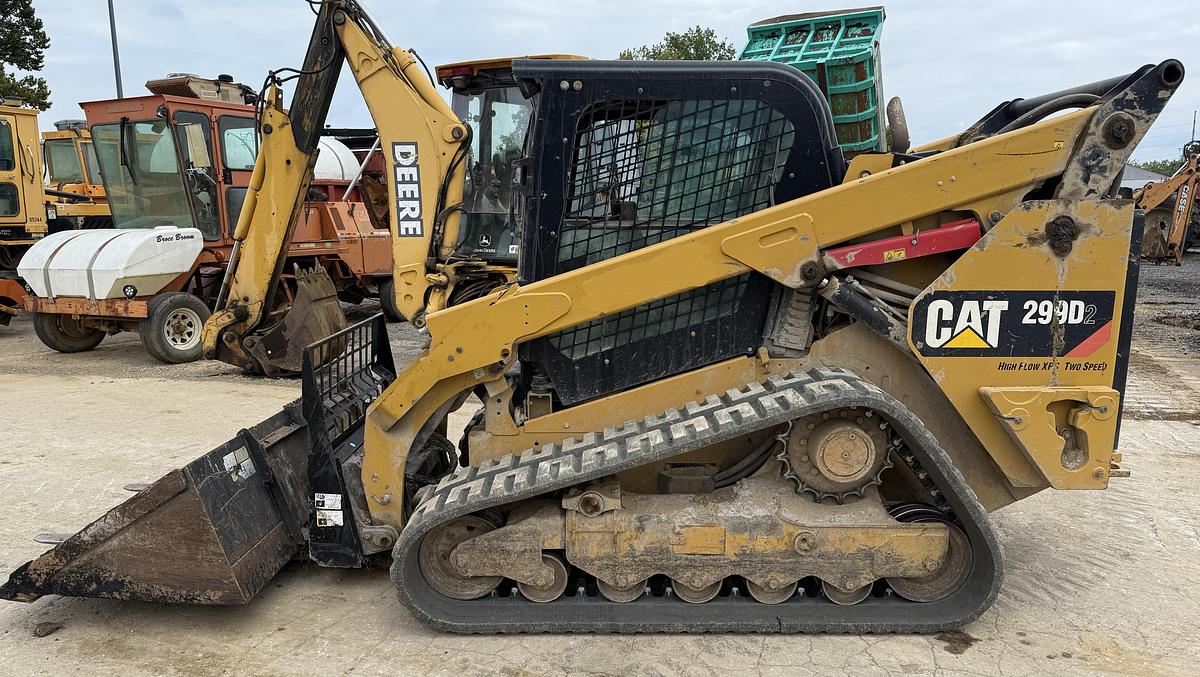 Used 2018 CATERPILLAR 299D2