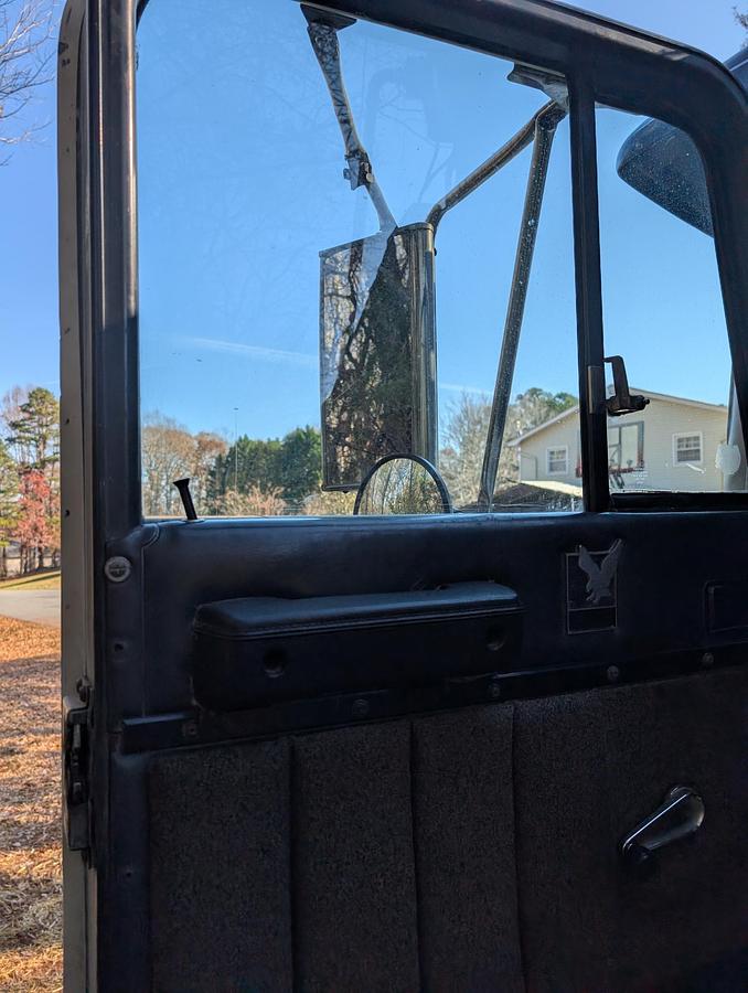 Used 1996 INTERNATIONAL 9400 Tri Axle