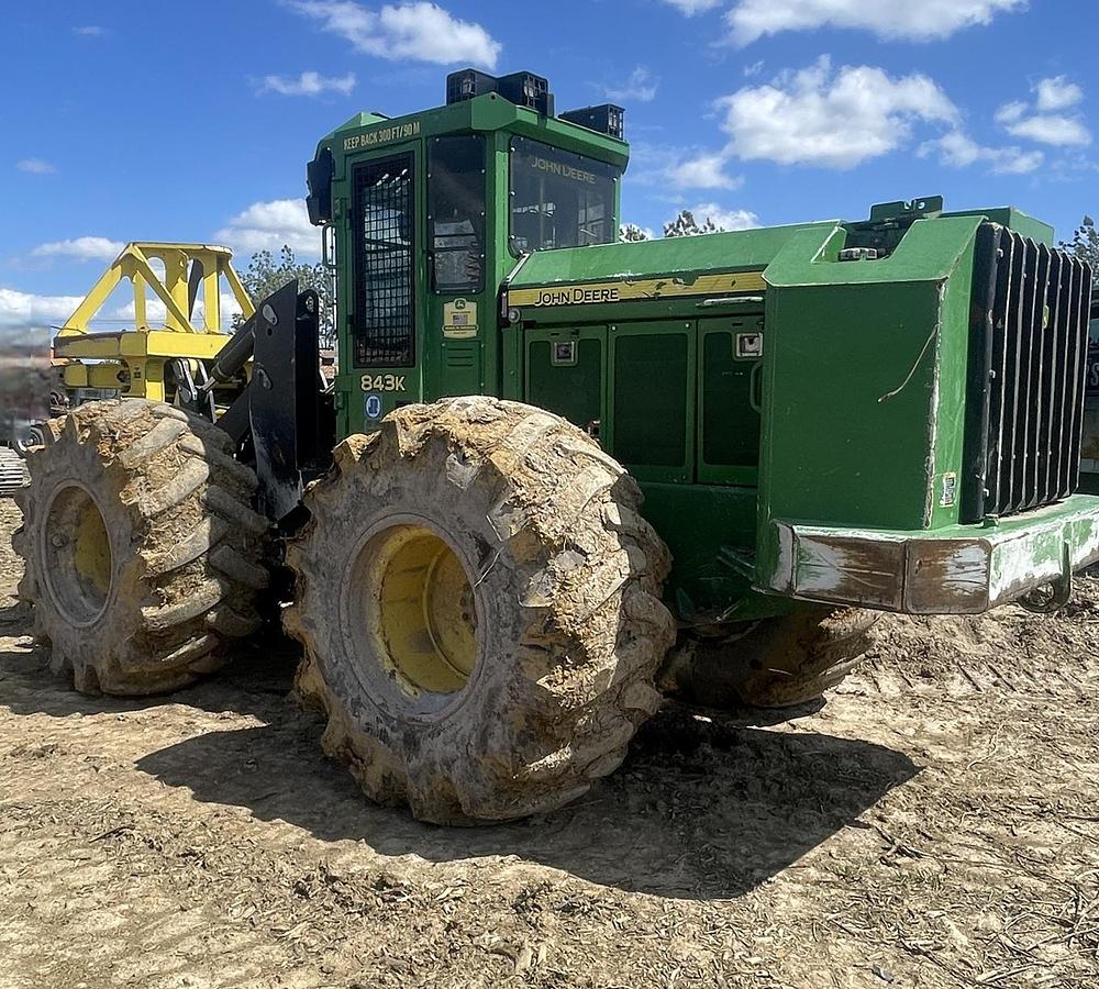Used 2017 DEERE 843K
