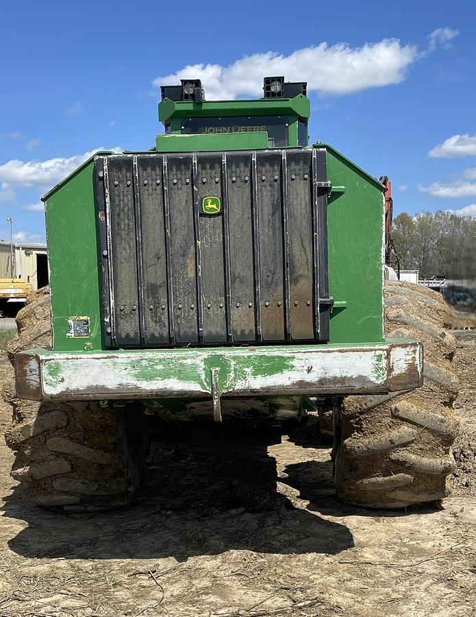 Used 2017 DEERE 843K
