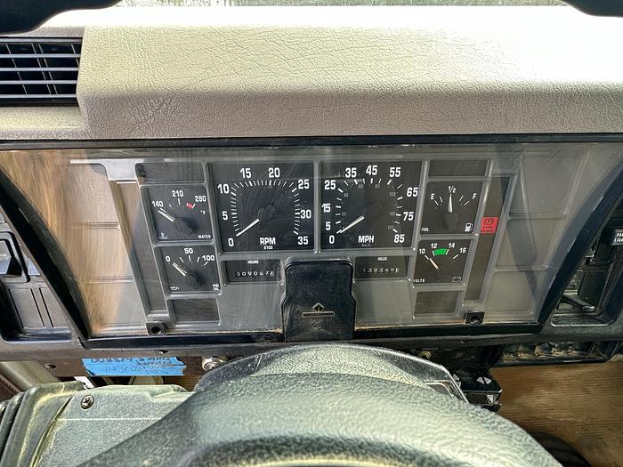 Used 2001 INTERNATIONAL 4700