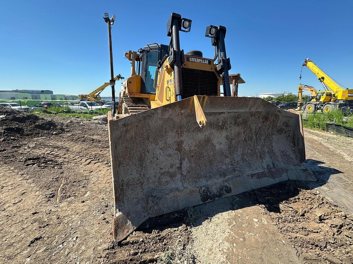 Used 2014 CATERPILLAR D8T