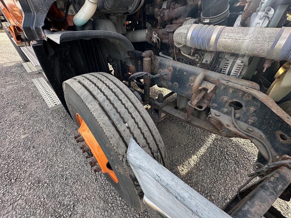 Used 2012 FREIGHTLINER Cascadia 125