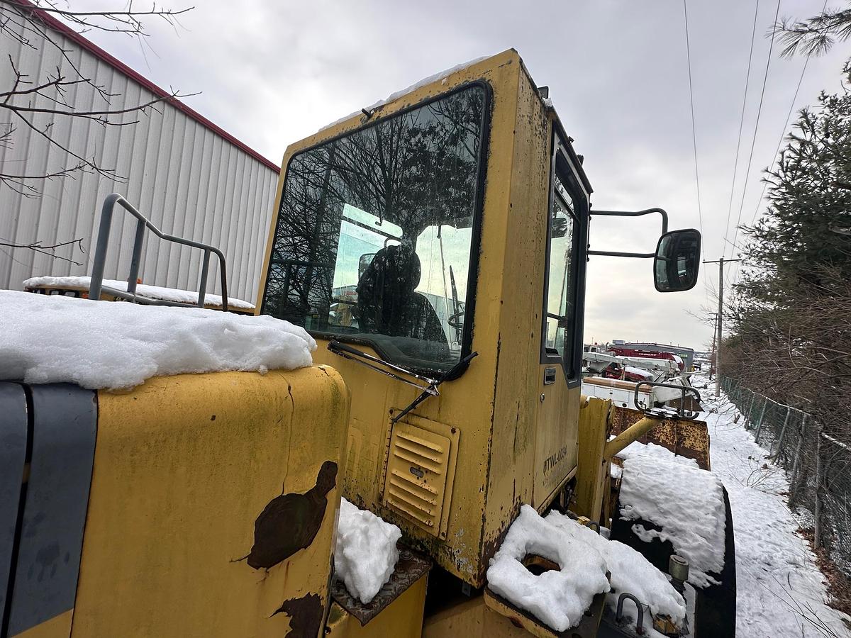 Used 2004 KOMATSU WA500