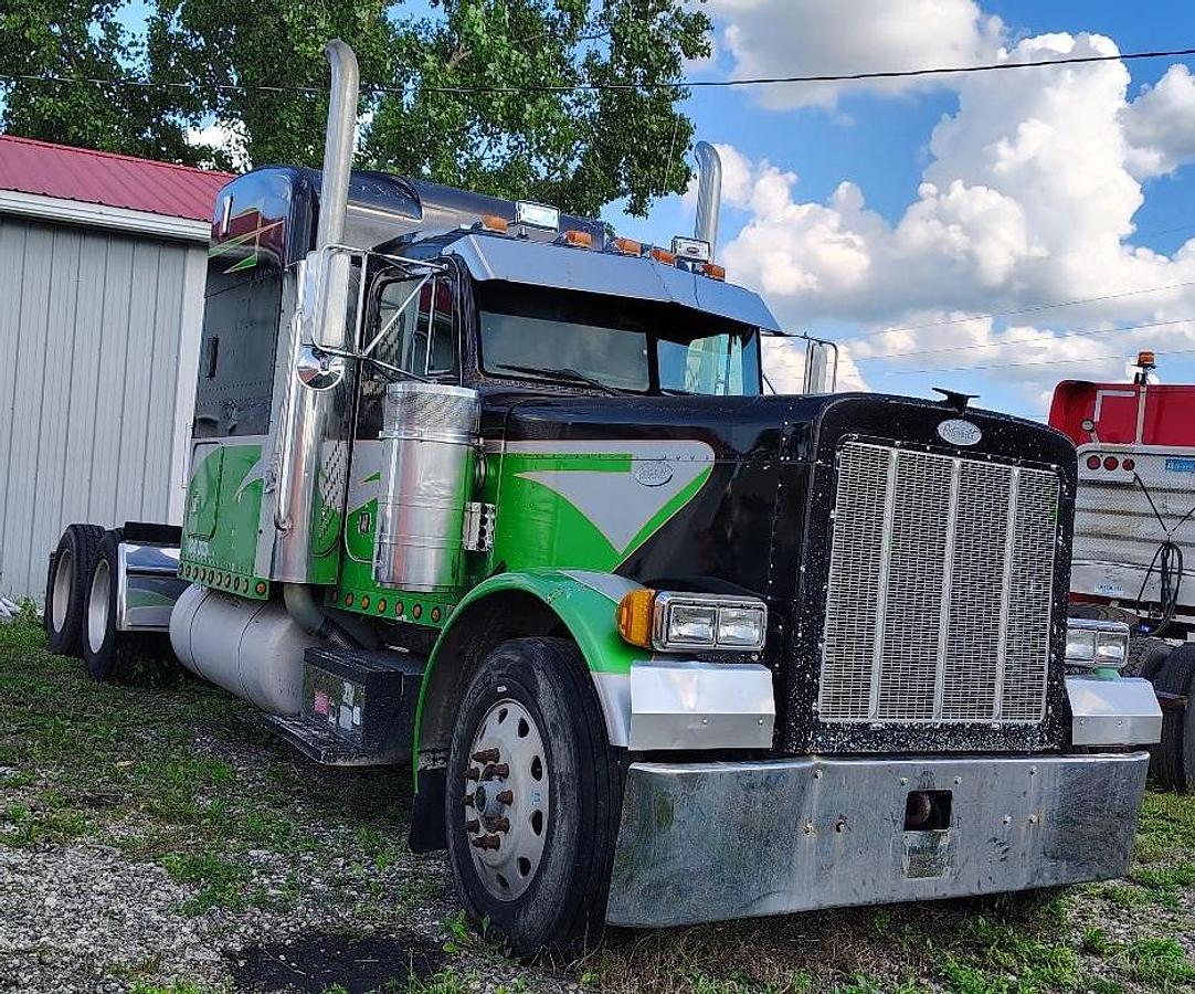 Used 1996 PETERBILT 379