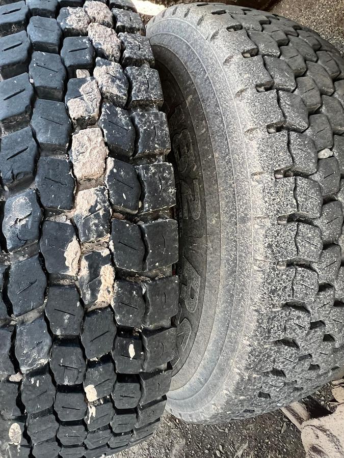 Used 2013 FREIGHTLINER 108SD Dump Truck