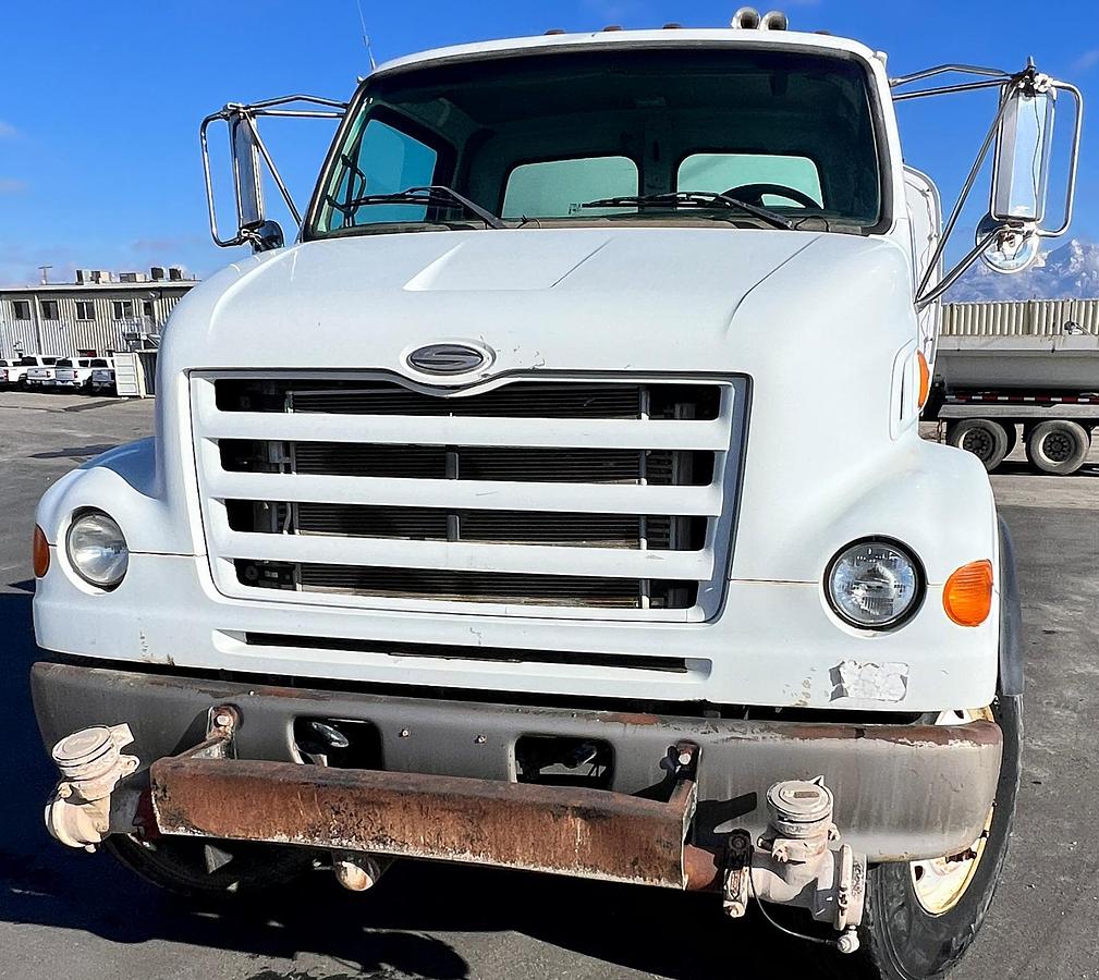 Used 2007 STERLING L7500 Water Truck