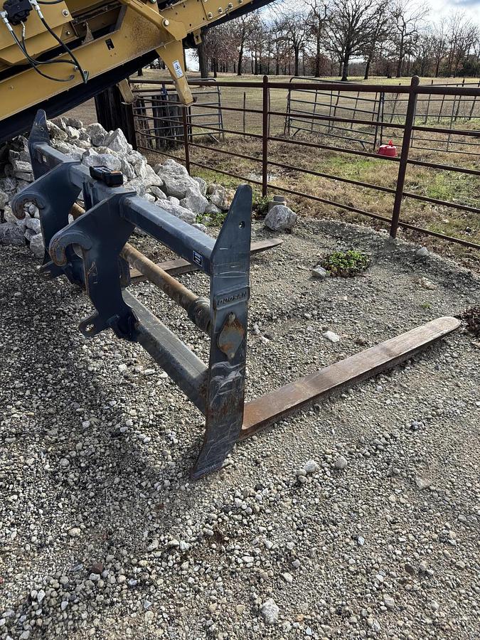 Used 2018 DOOSAN DL 220