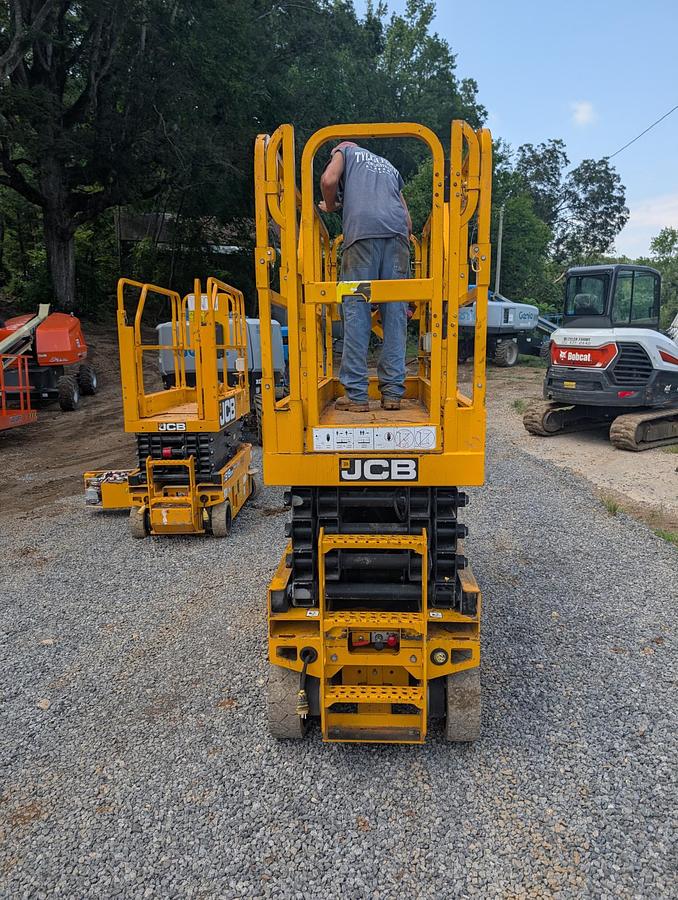 Used 2022 JCB S2632E