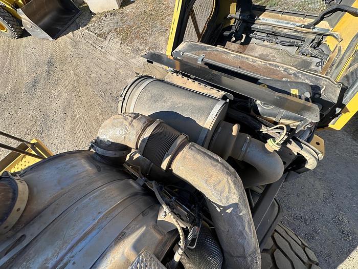 Used 2015 VOLVO L150H