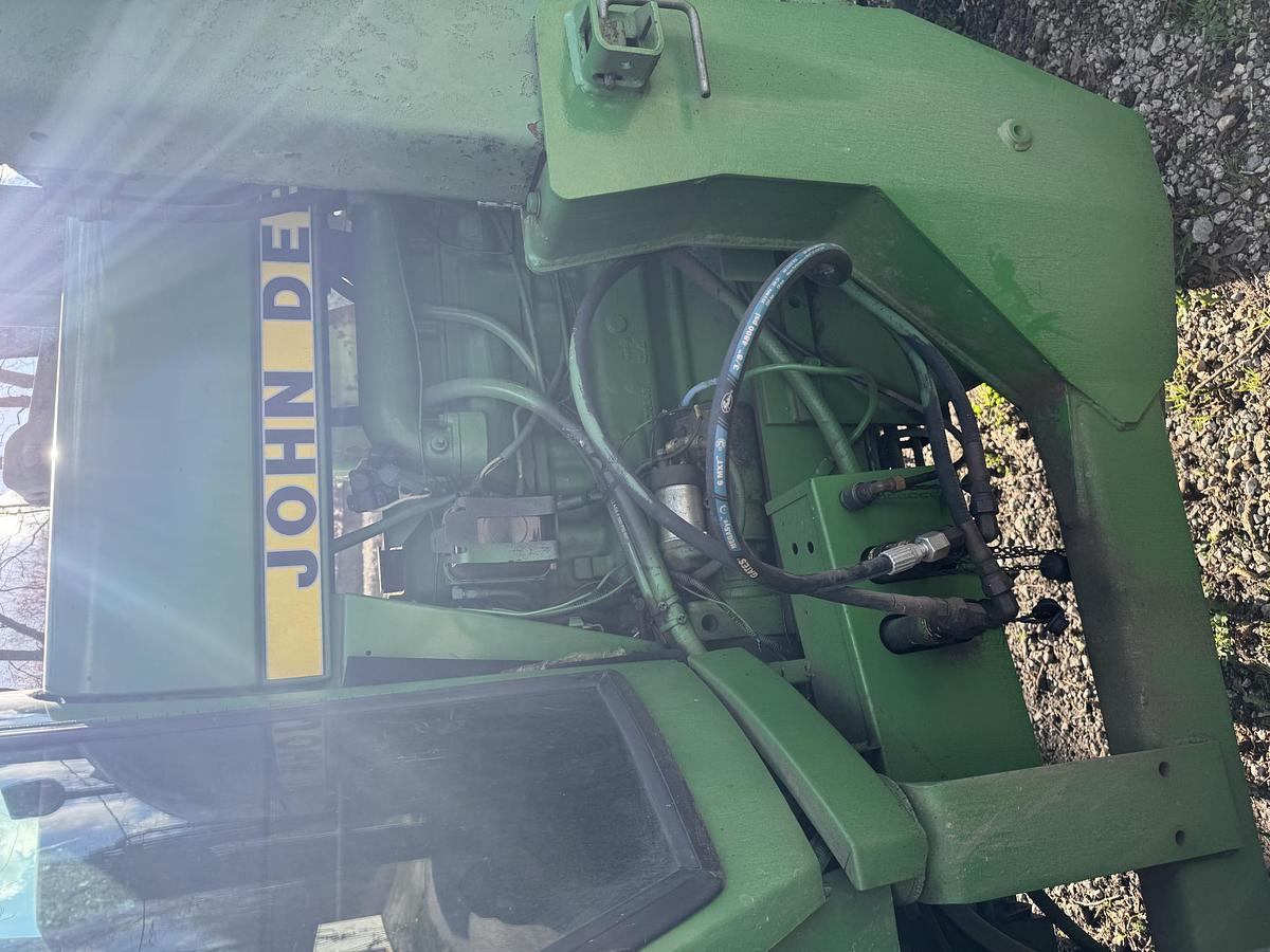 Used 1982 JOHN DEERE 2940