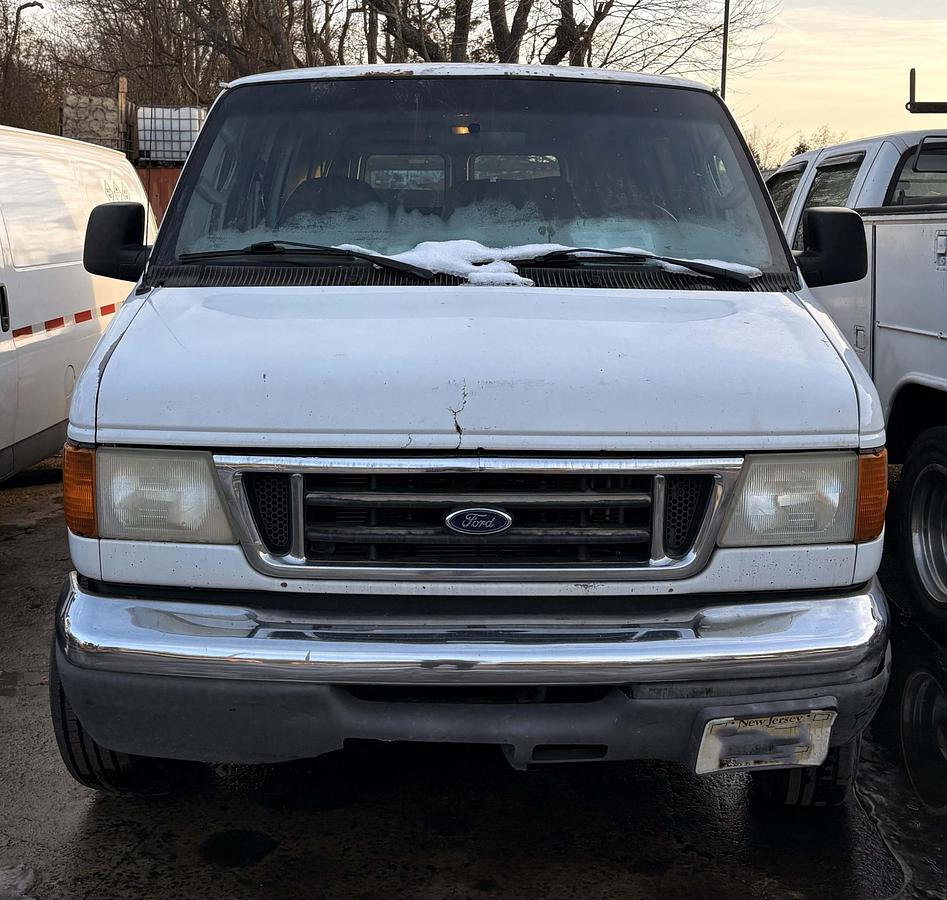 Used 2007 FORD E-350
