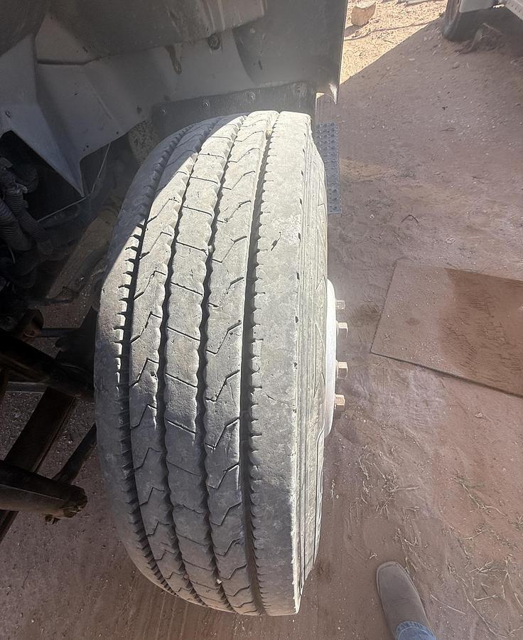 Used 2008 INTERNATIONAL 7400