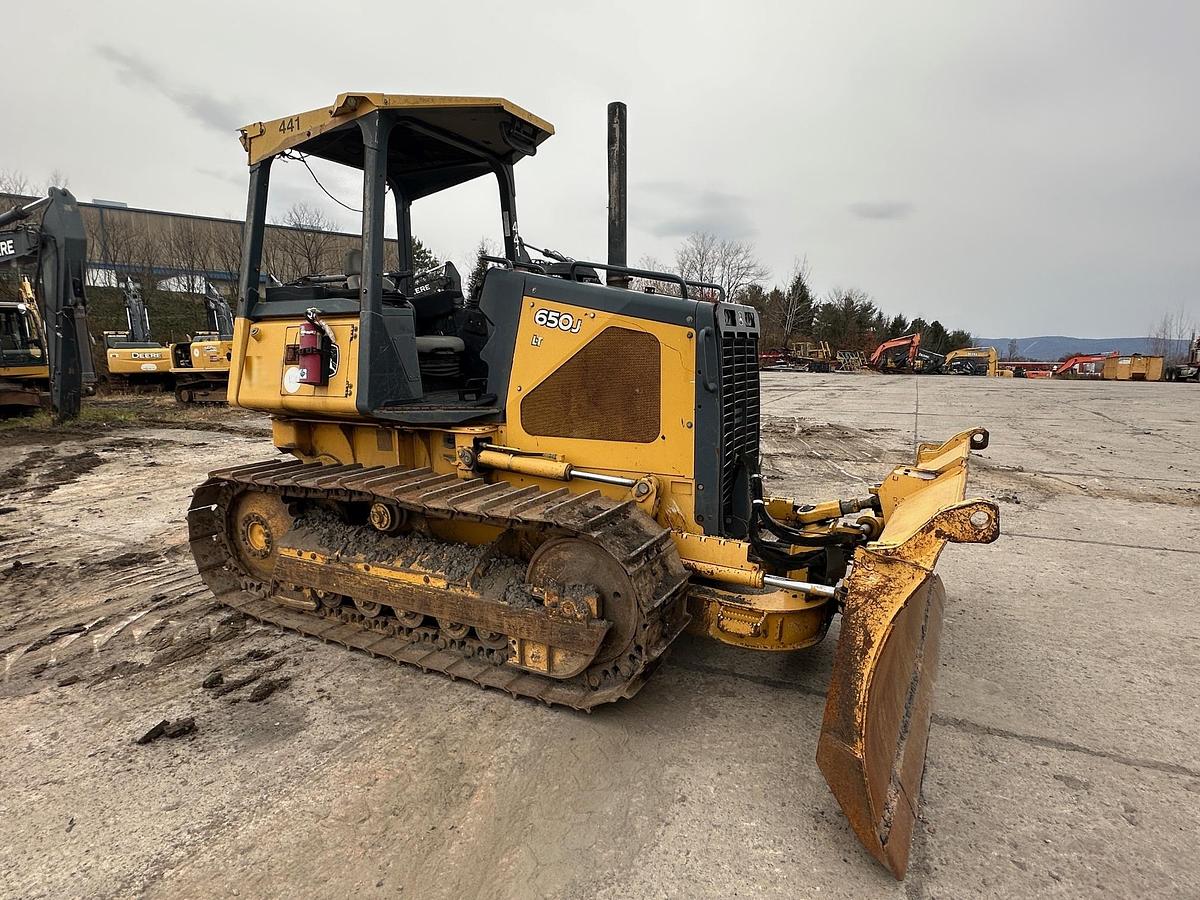 Used 2007 DEERE 650J LT