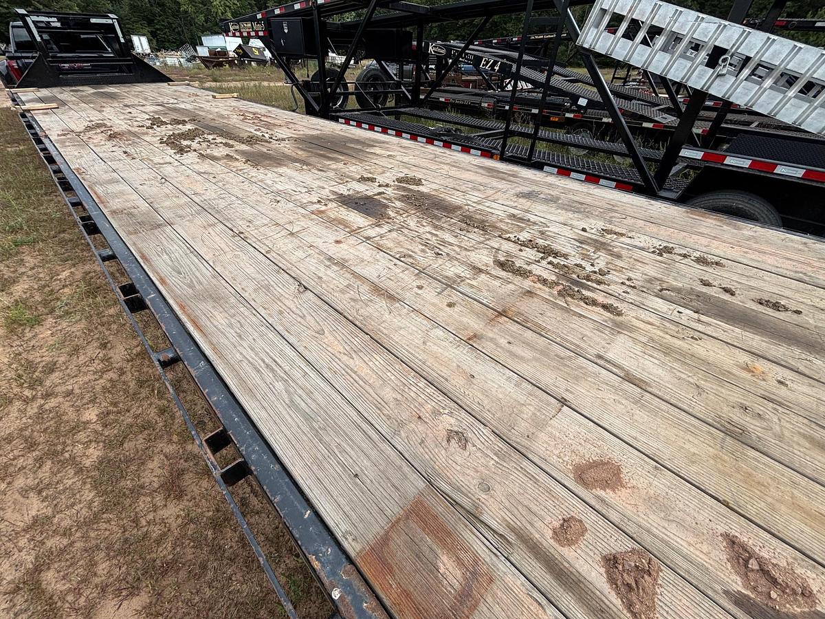 Used 2022 EAST TEXAS TRAILERS 40 foot