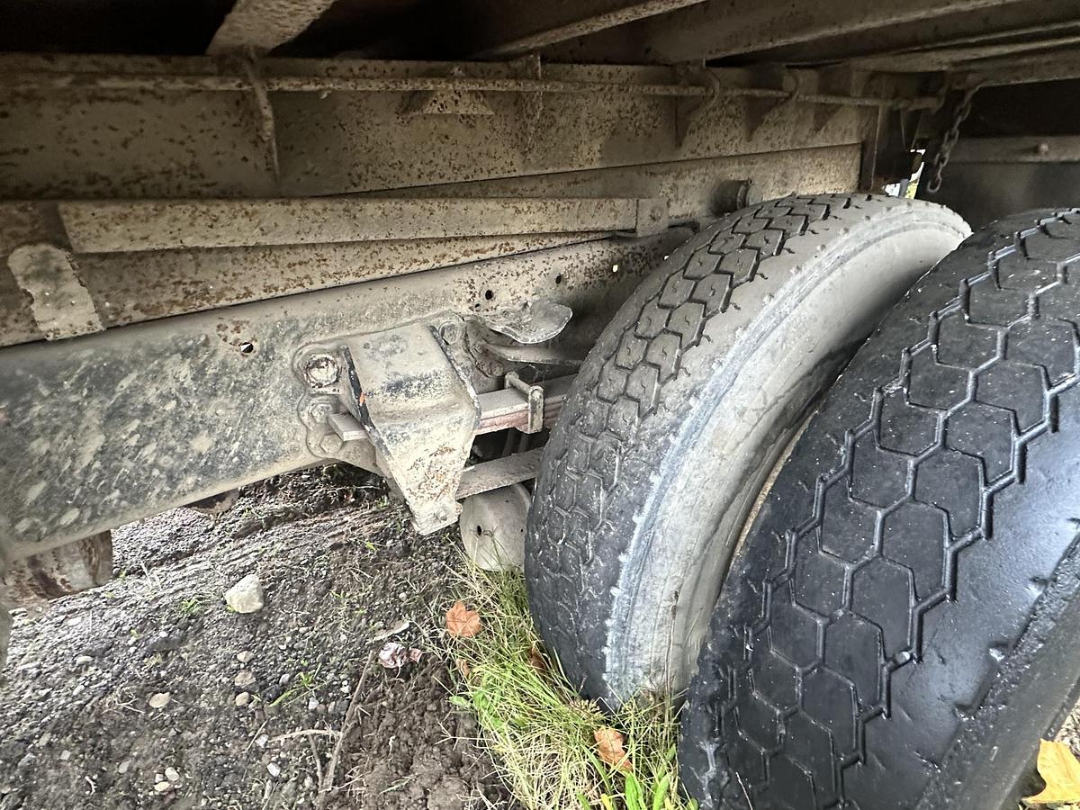 Used 1995 FORD L8000