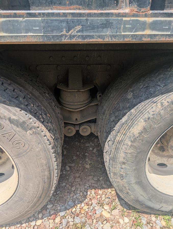 Used 1995 PETERBILT 330