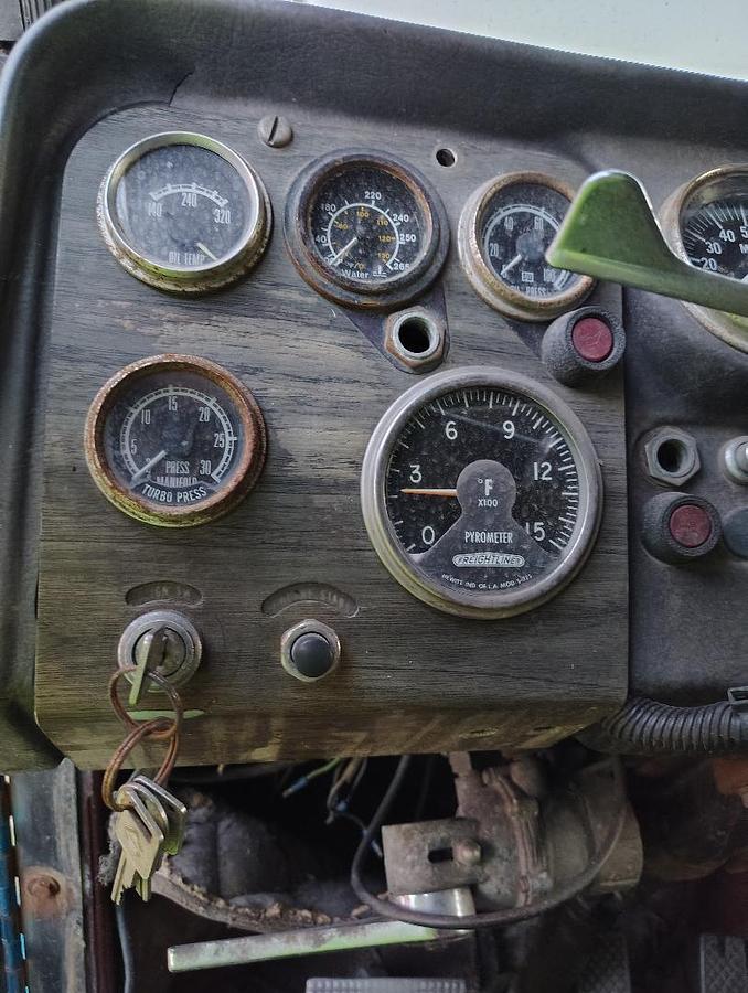 Used 1979 FREIGHTLINER