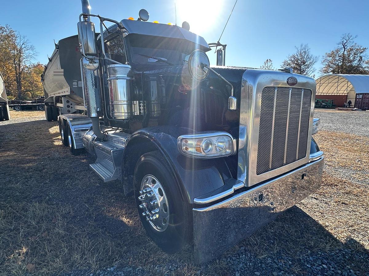 Used 2016 PETERBILT 367