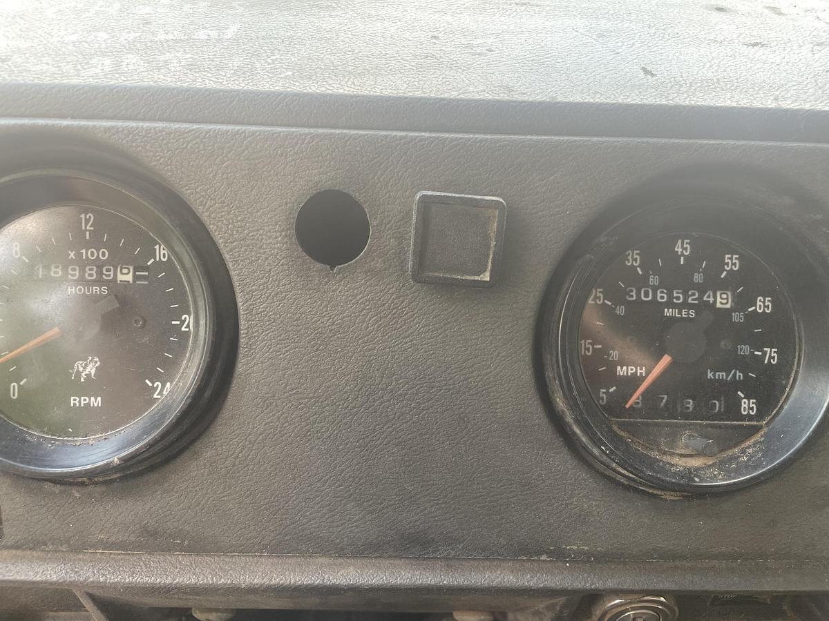 Used 1995 MACK RD688S