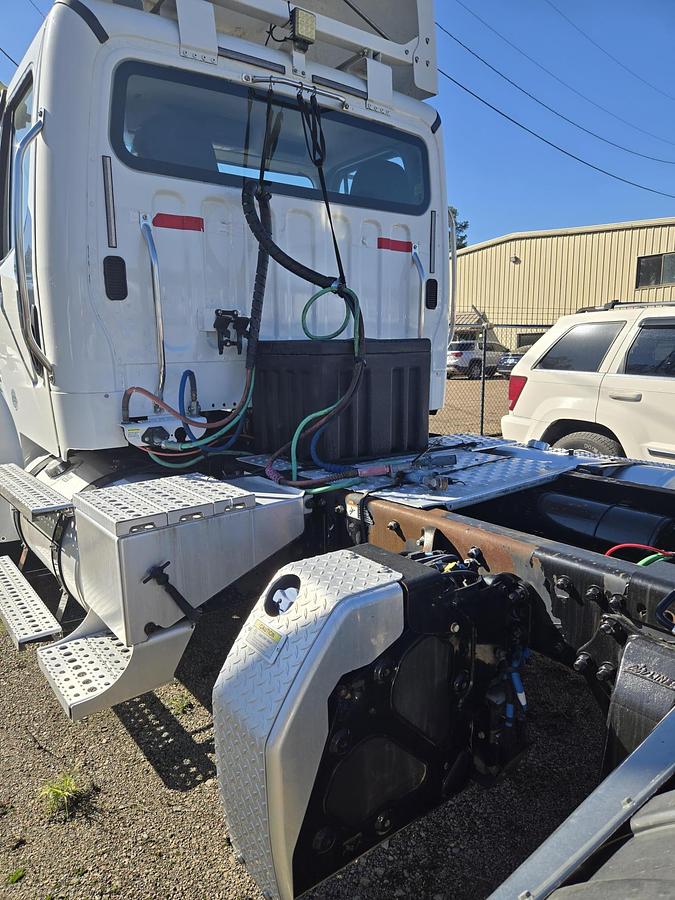 Used 2020 FREIGHTLINER M2 106