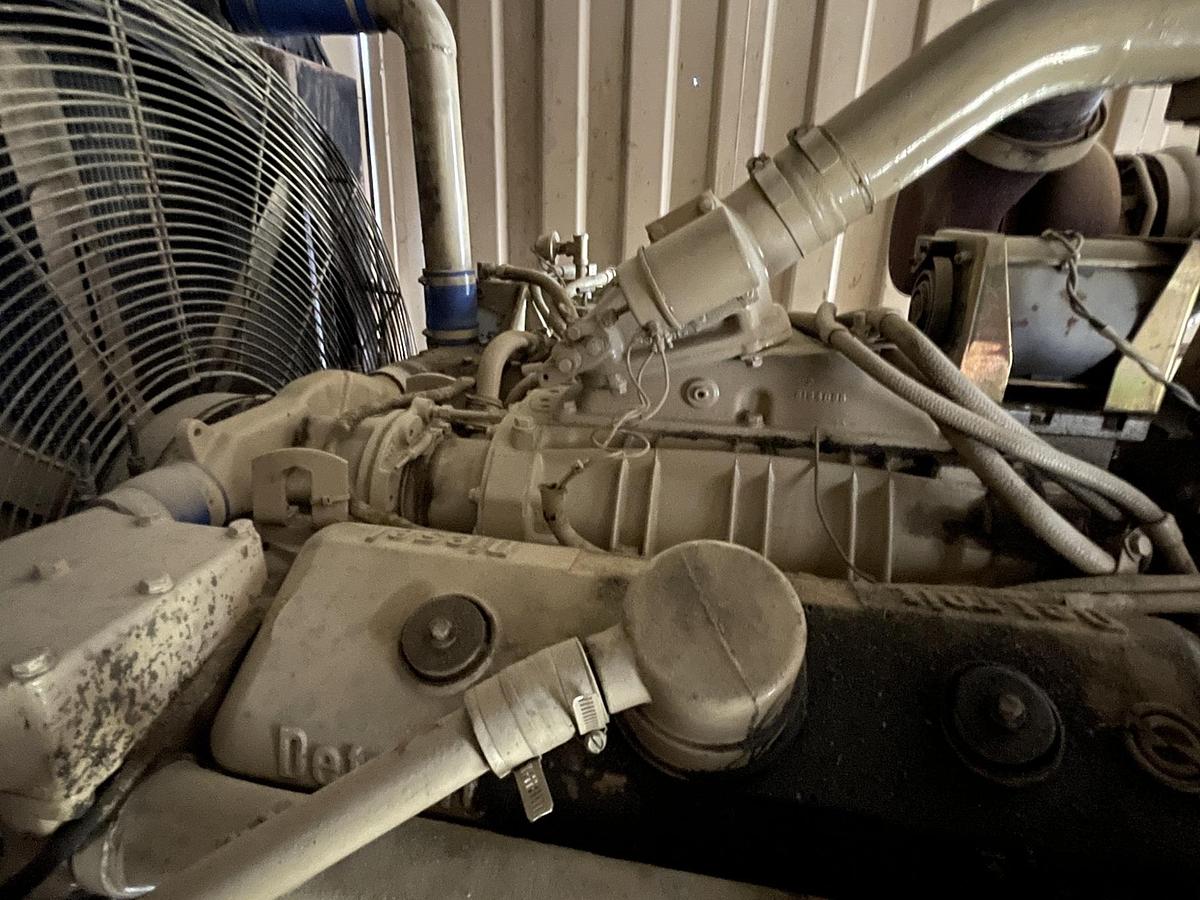 Used 1995 KATO Standby Generator