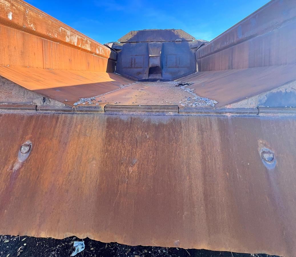 Used 2011 CATERPILLAR 740B Ej