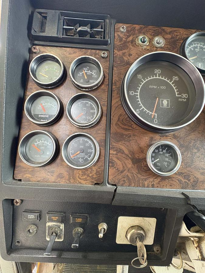 Used 1987 KENWORTH W900