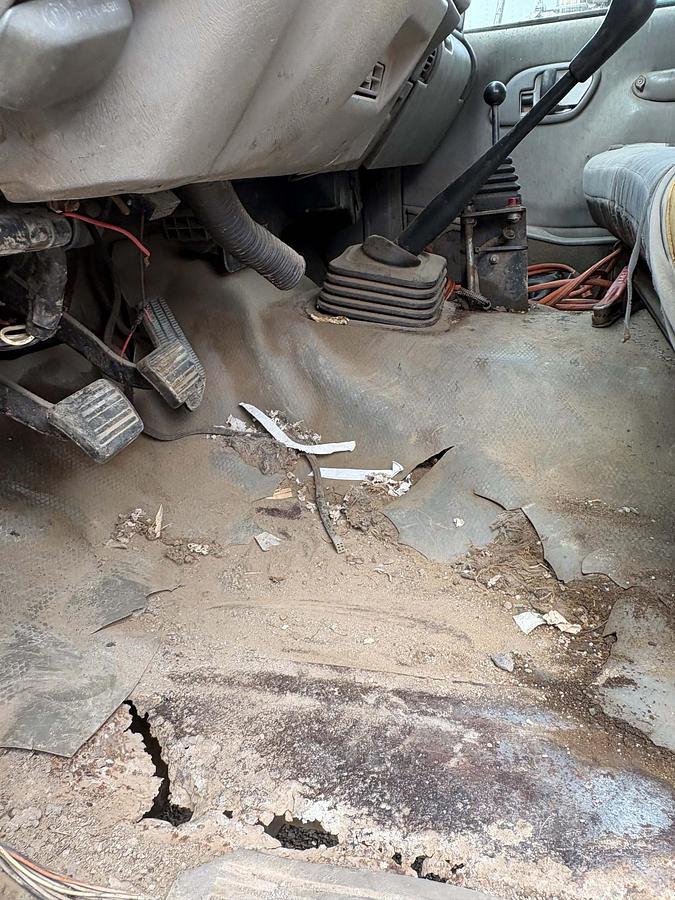 Used 1998 CHEVROLET 3500HD Cheyenne