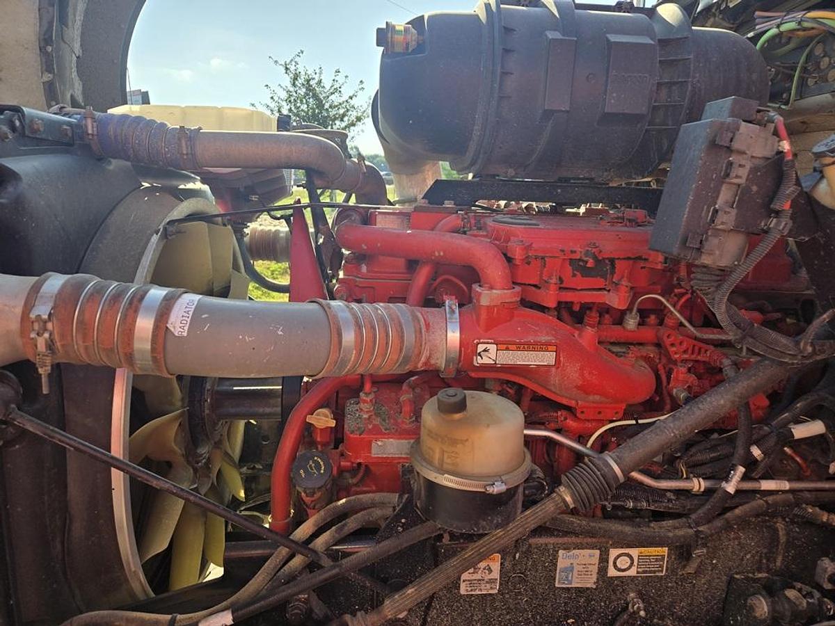 Used 2013 KENWORTH T880