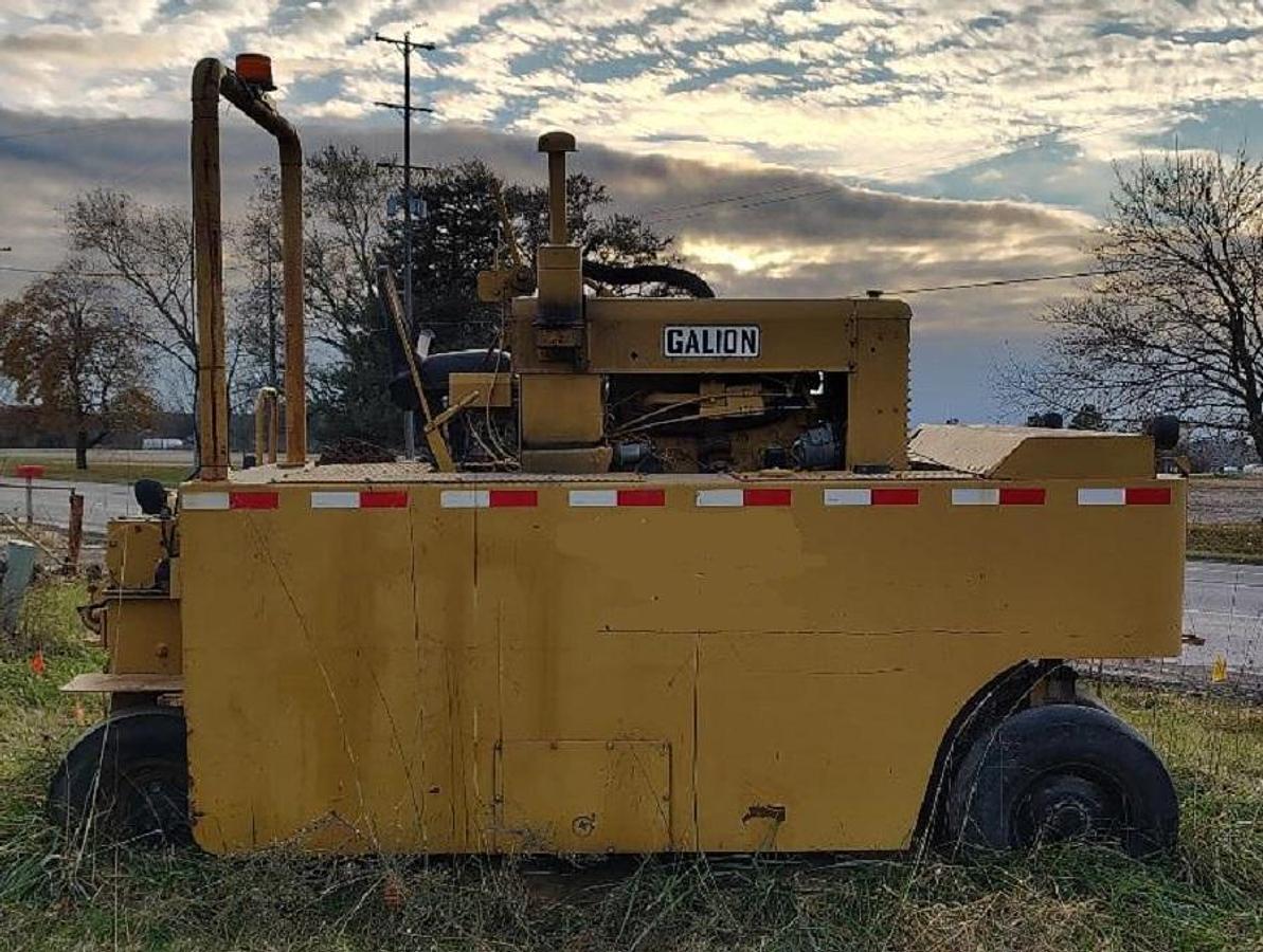 Used 1966 GALION UB-220 9 Wheel Pneumatic Roller