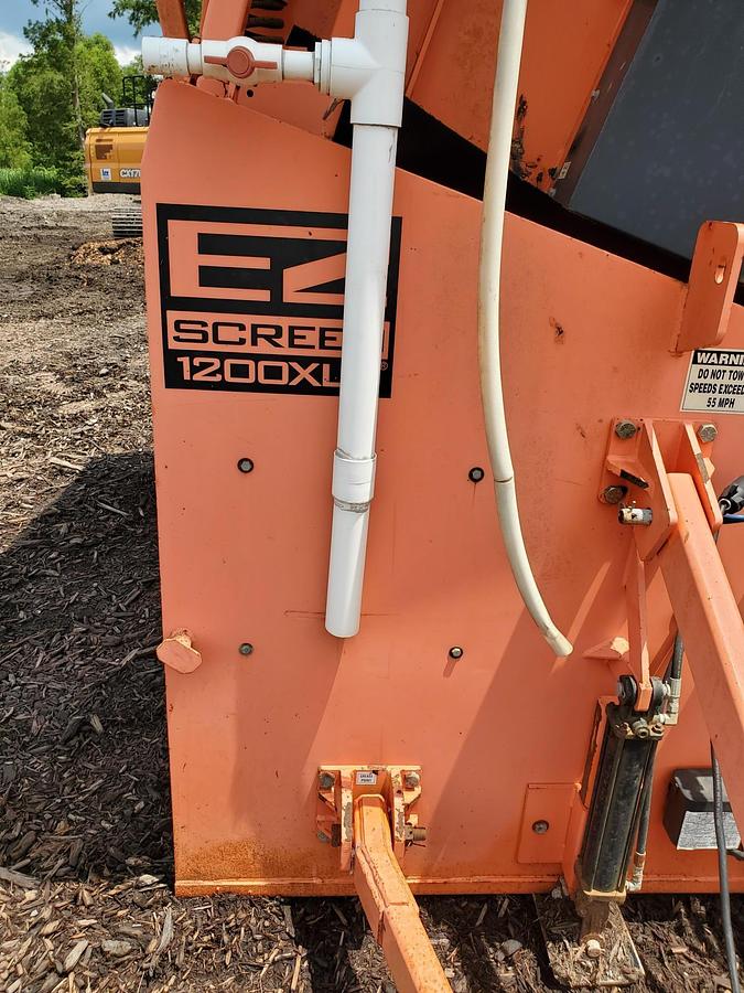 Used 2016 EZ SCREEN 1200XLS