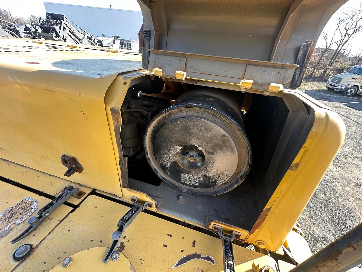 Used 2009 DEERE 450D LC