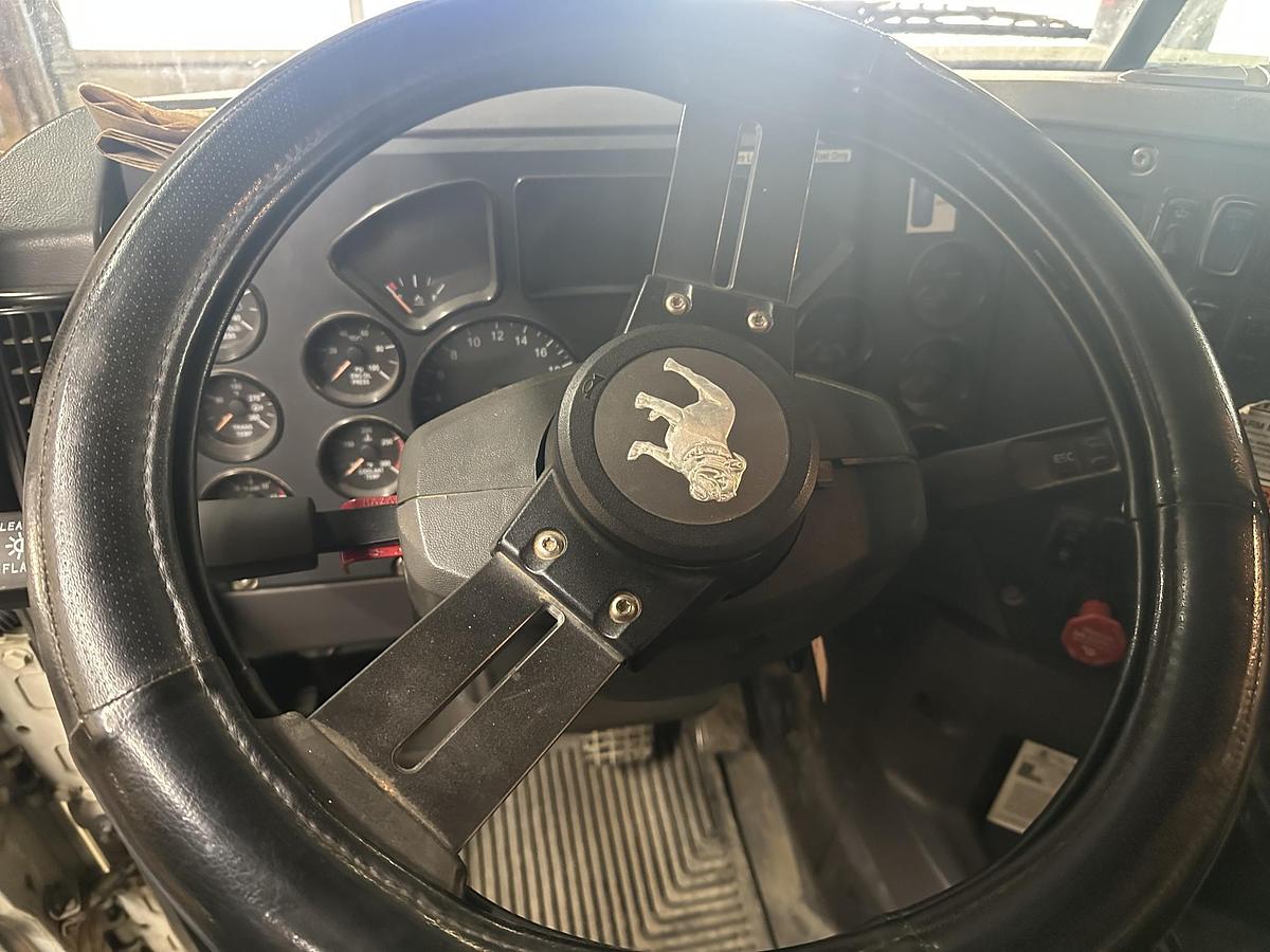 Used 2013 MACK GU713 Granite