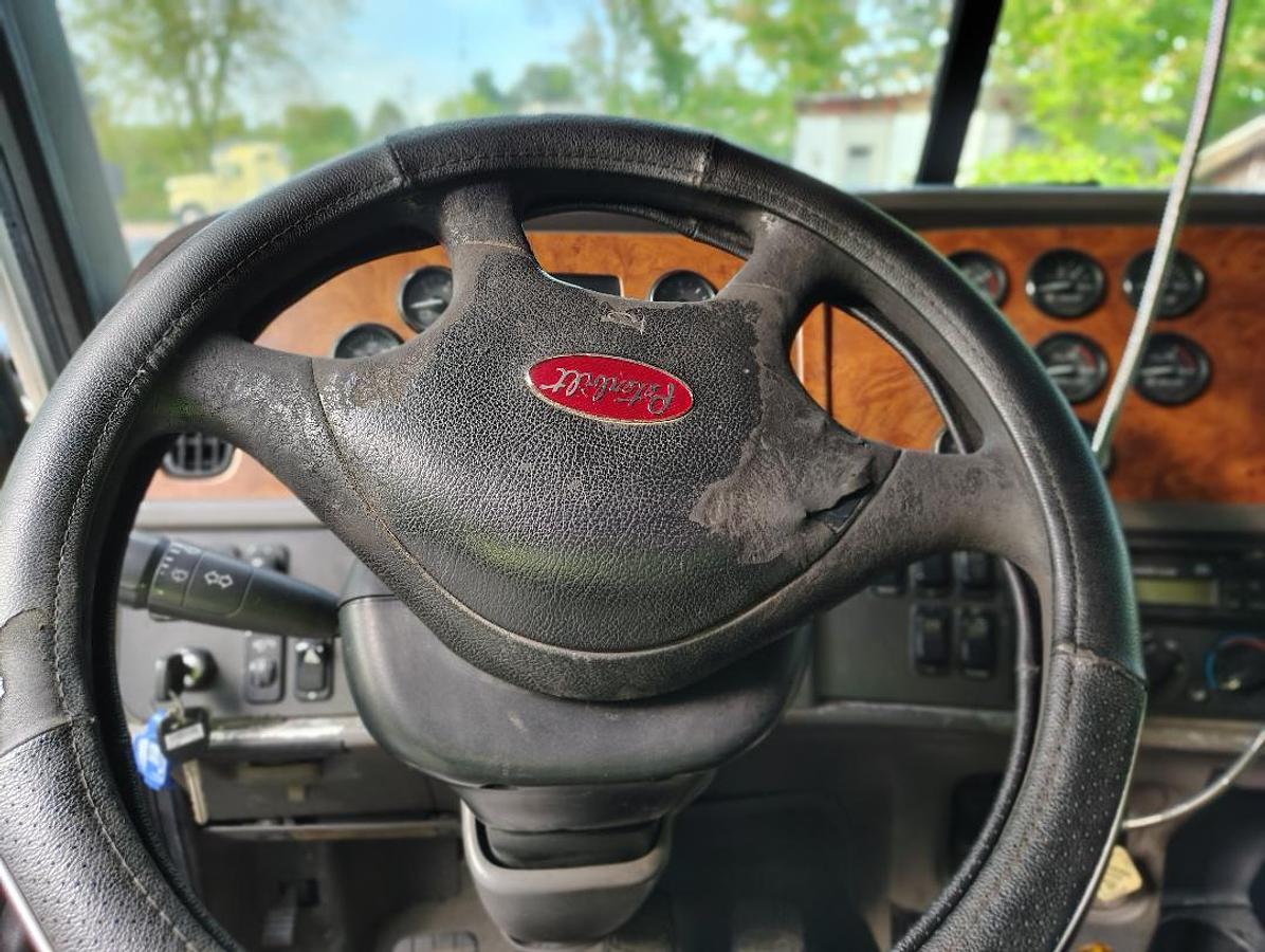 Used 2007 PETERBILT 386