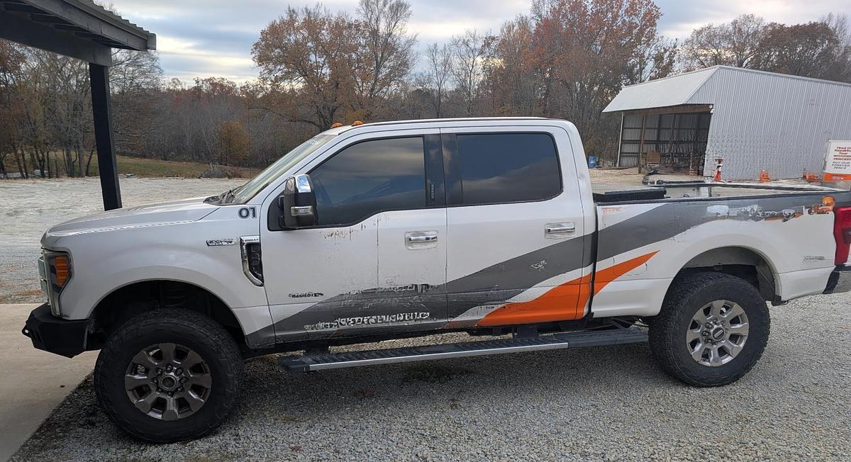 Used 2017 FORD F250 Lariat