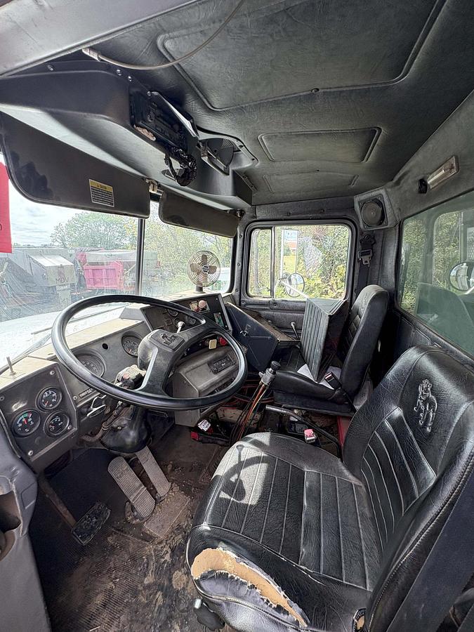 Used 1993 MACK RD 600GK