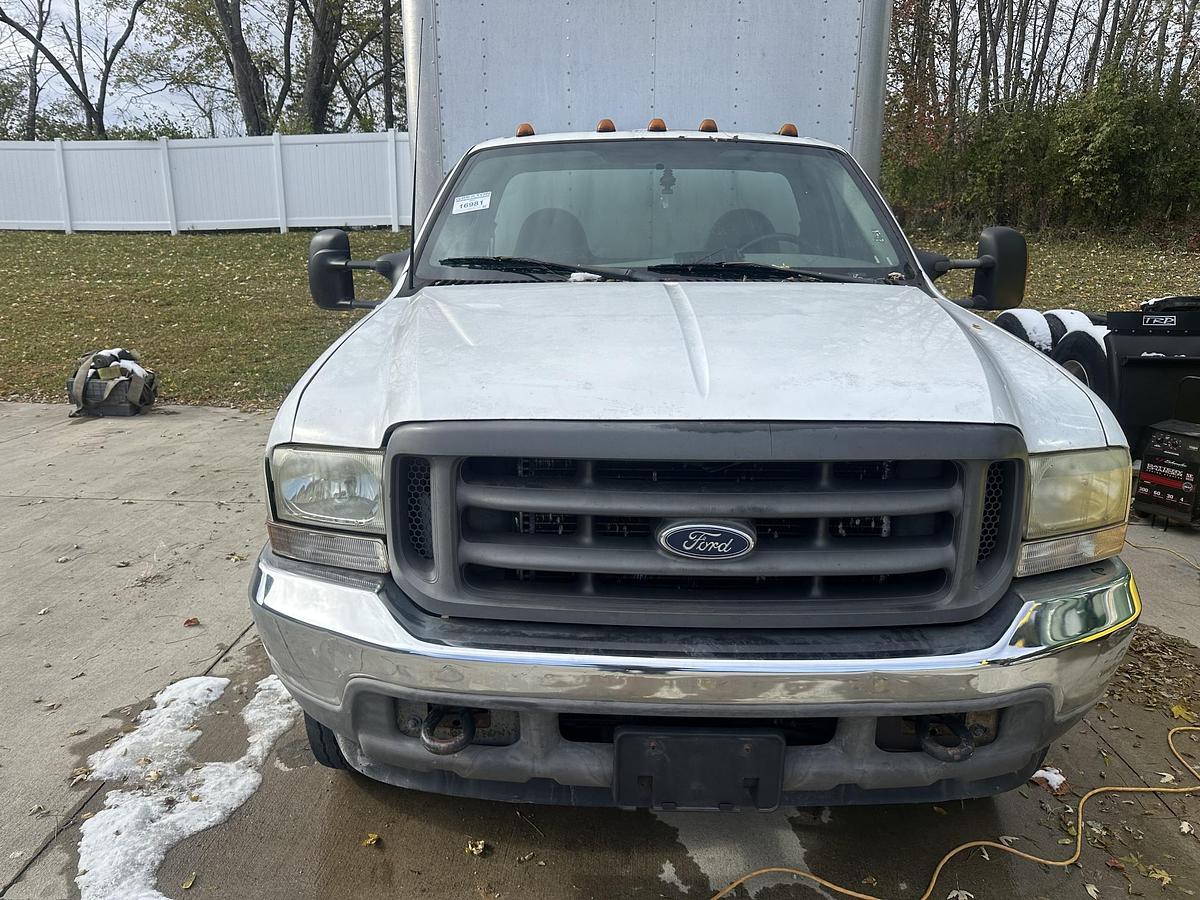 Used 2002 FORD F550