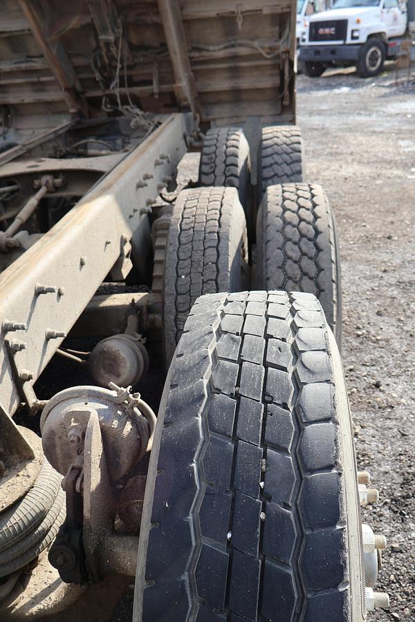 Used 2007 MACK Granite CV713