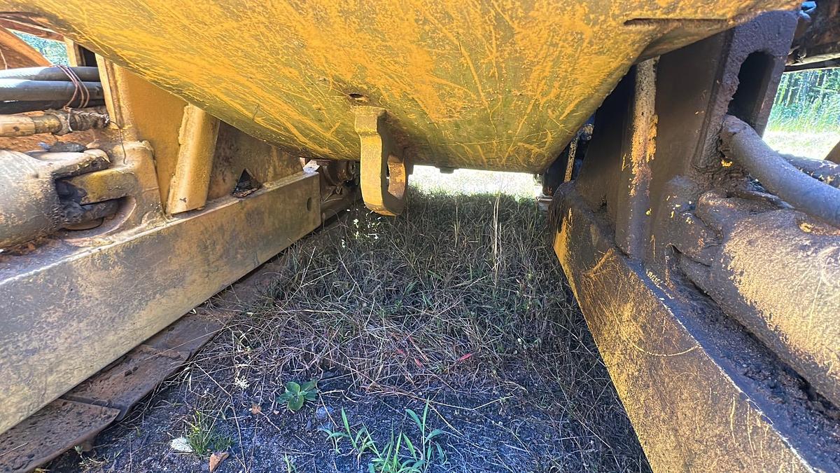 Used 1987 DEERE 450E