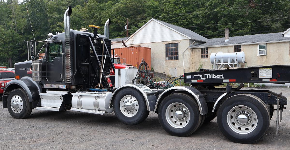 Used 2008 KENWORTH W900