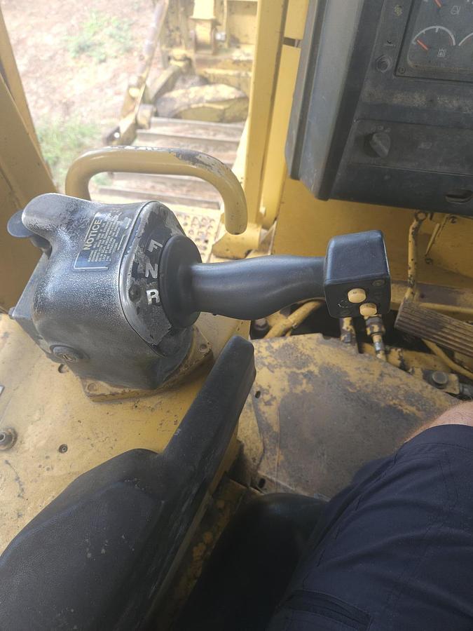 Used 2001 CATERPILLAR D6R