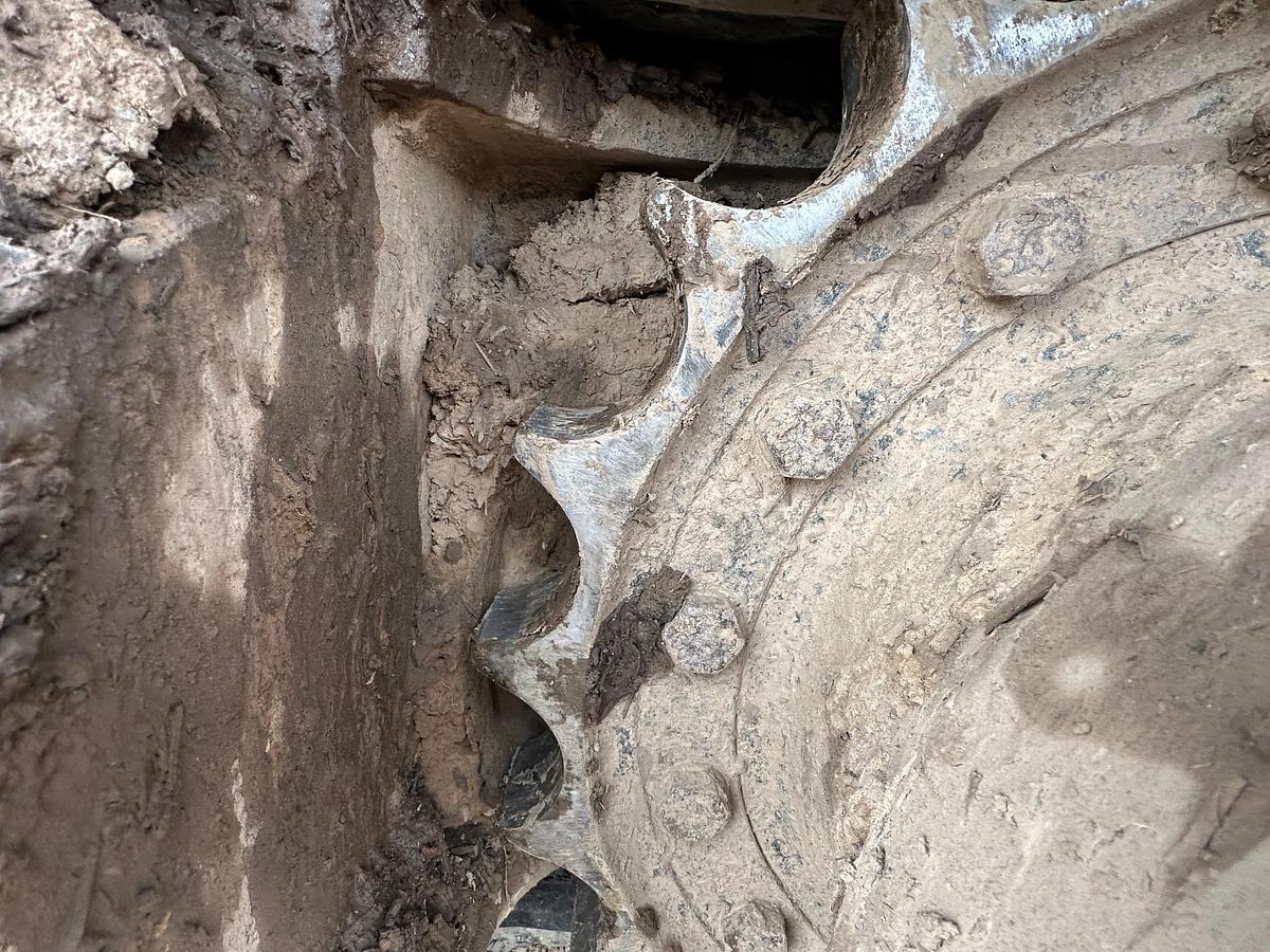 Used 2005 DEERE 160C LC