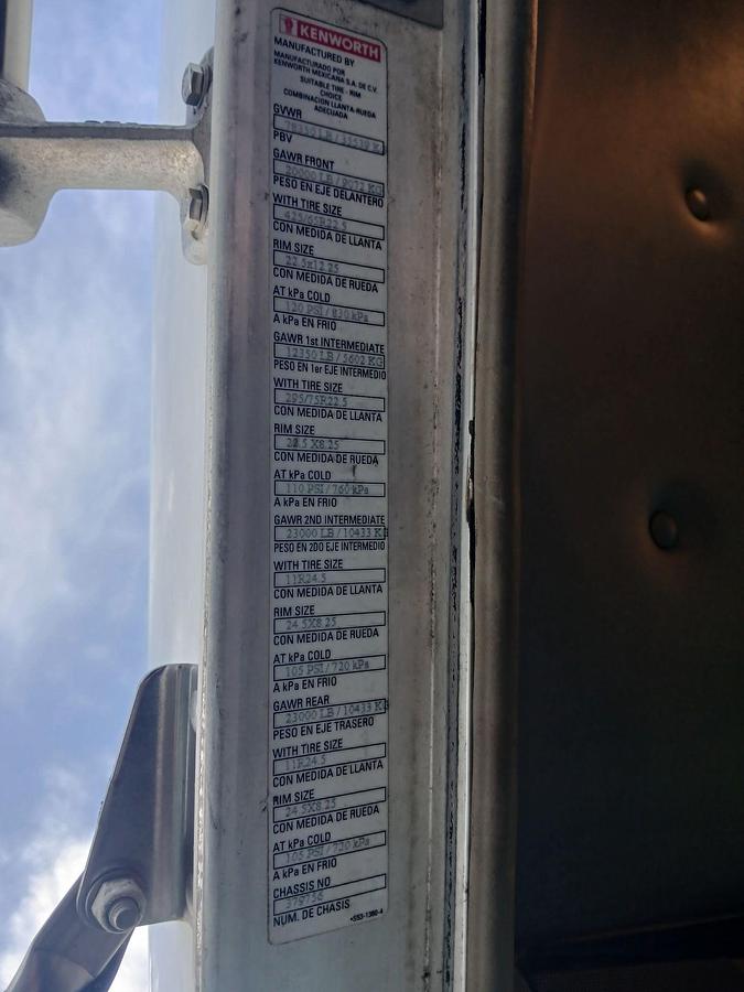 Used 2020 KENWORTH T800