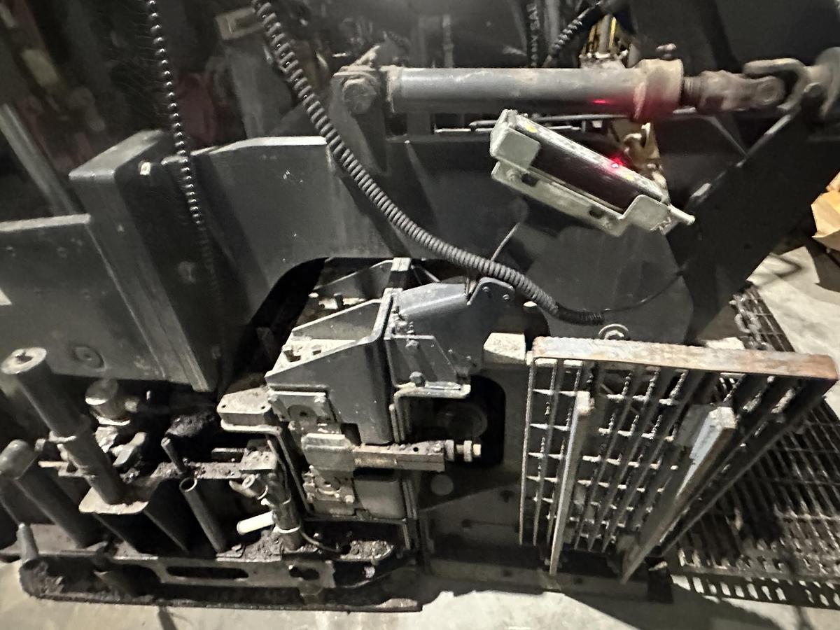 Used 2012 VOGELE Vision 5100-2